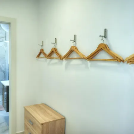 Charming, Modern Glub1-2 Apartman