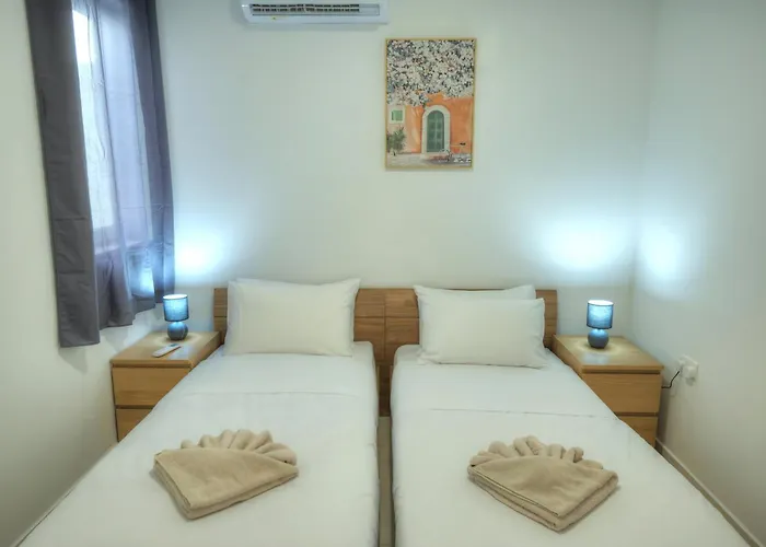 Charming, Modern Glub1-2 Apartment *