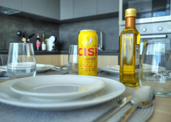 Charming, Modern Glub1-2 Gzira