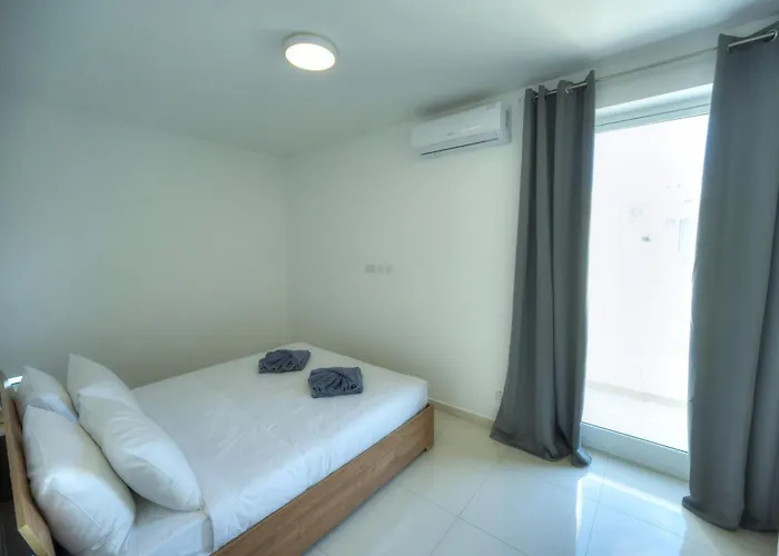 Apartment Charming, Modern Glub1-2 *